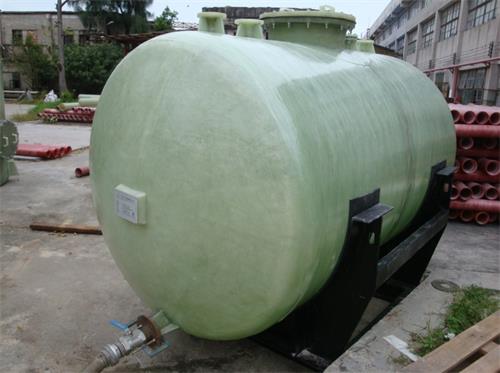 玻璃鋼儲(chǔ)罐